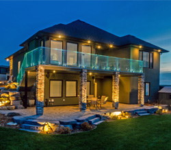 Regal ideas – Clear Glass Railing With LED